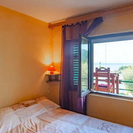 Holiday House 'babina'