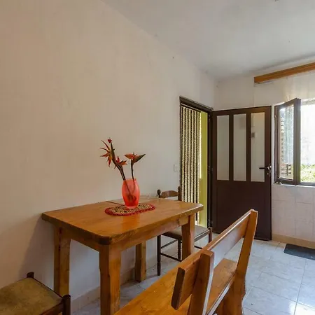 Holiday House 'babina' Prázdninový dům Čara