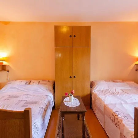 Holiday House 'babina' Prázdninový dům Čara